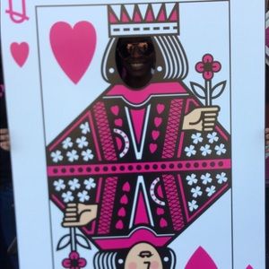 Meet your Posher, Louise